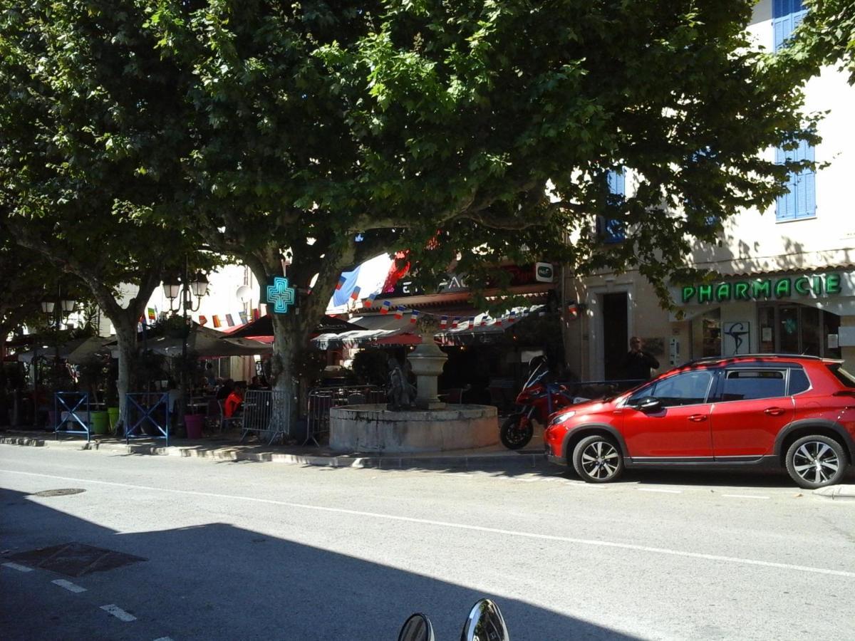 Bagnols-en-Forêt Maison De Village מראה חיצוני תמונה